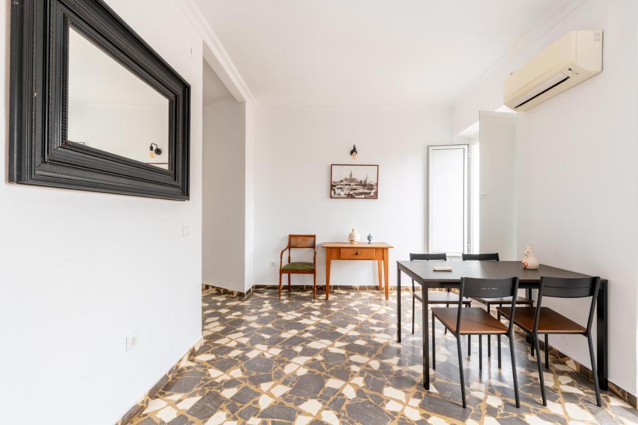 סביליה Aoa Conde De Ibarra Apartment מראה חיצוני תמונה