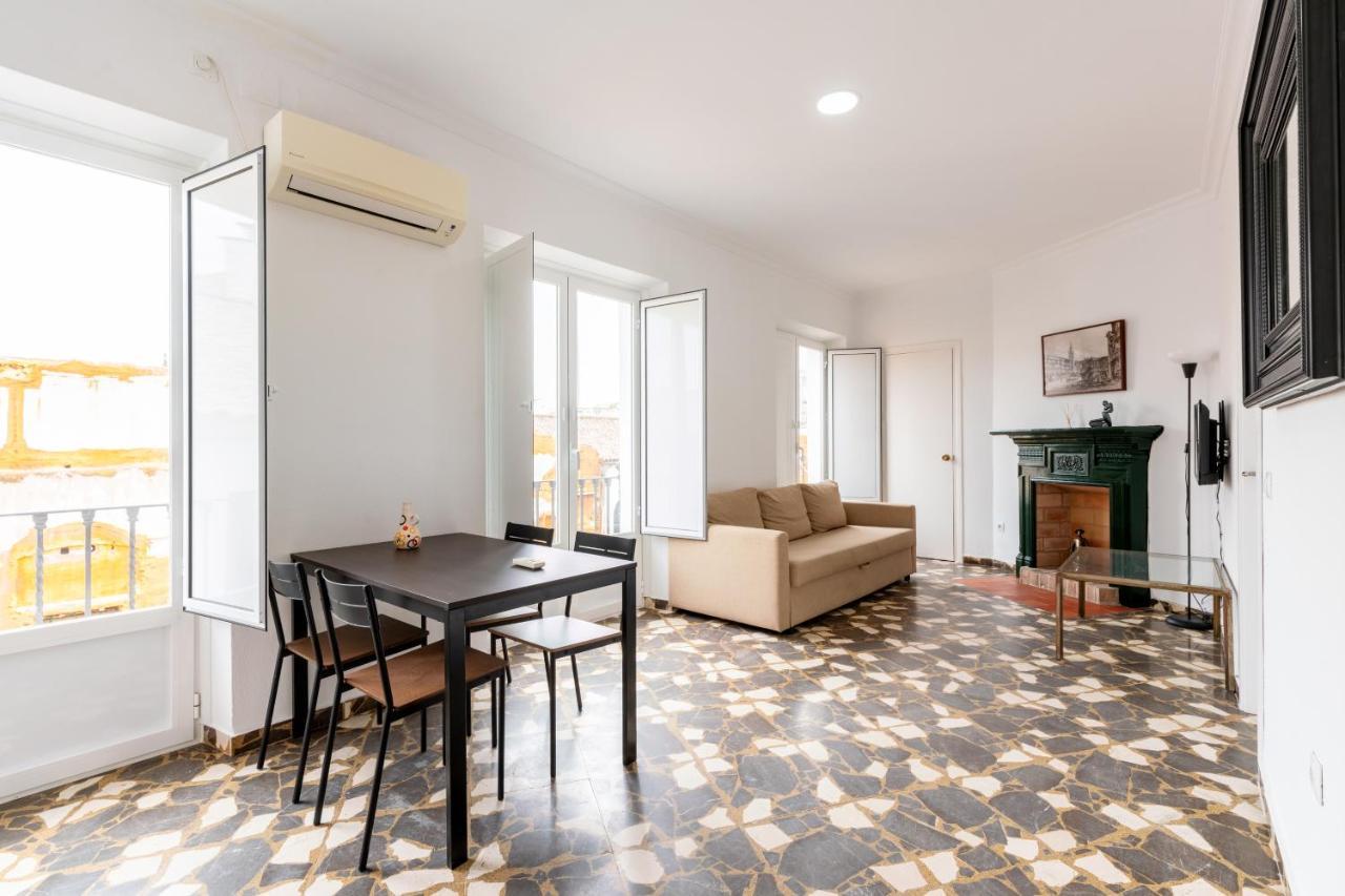סביליה Aoa Conde De Ibarra Apartment מראה חיצוני תמונה